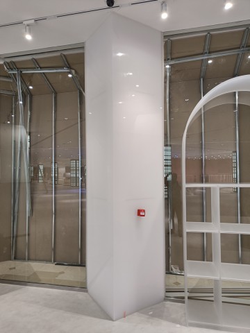 acrylic product display stands mannequin display unit tables and shelves installed at link digital wafi mall in dubai 