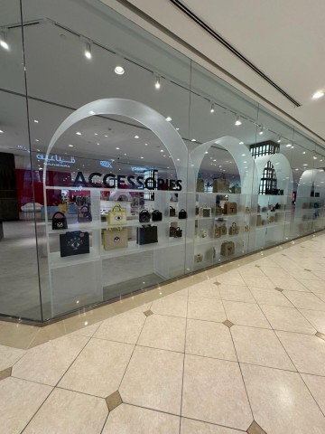 acrylic product display stands tables and shelves