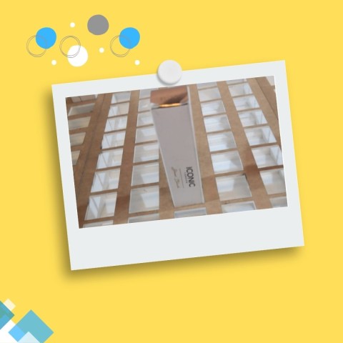 acrylic cosmetic display stands